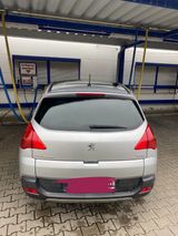 Peugeot 3008 - Peugeot 3008 aus 2012