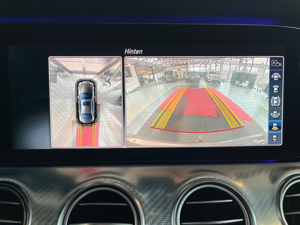 Fahrzeugabbildung Mercedes-Benz E 450 4M Avantg. AHK SDHZ ACC LED Schiebe. 360°