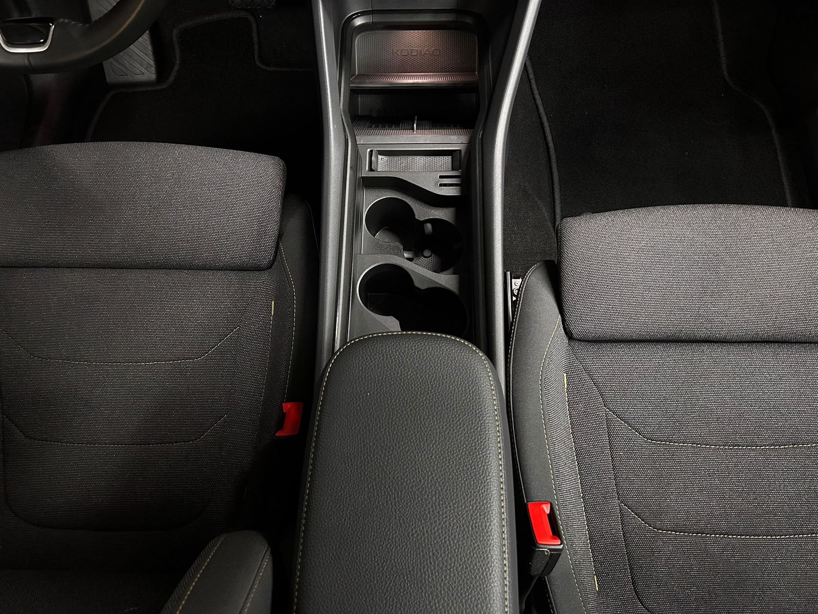 Fahrzeugabbildung SKODA Kodiaq 2.0 TDI DSG 4x4 Select 7SI+MEMO+LED++AHK+