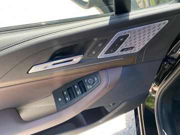 BMW 218 Active Tourer - 12