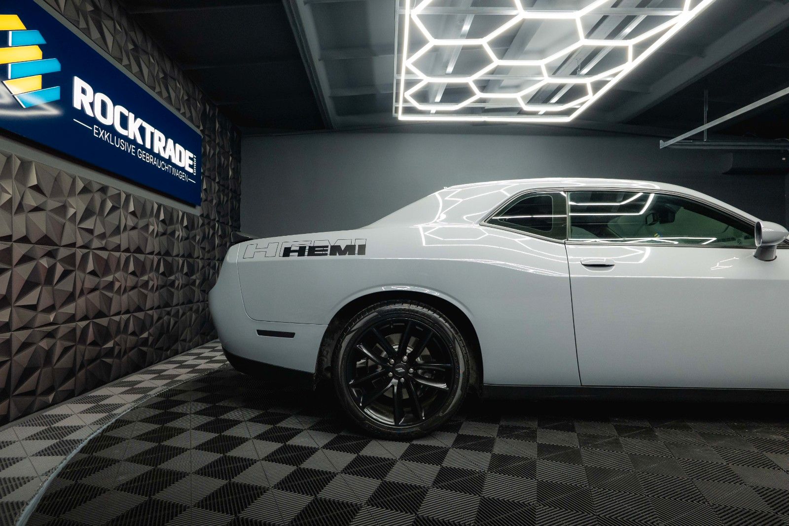 Fahrzeugabbildung Dodge Challenger 5.7 V8 R/T SRT Performance *LED*19%*