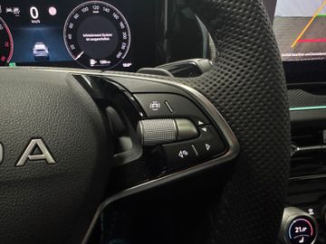 Fahrzeugverkauf 18 Skoda Kodiaq 1.5 TSI Selection AHK+Panodach+Matrix