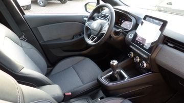 Renault Clio KISS TCe 90 PS mit Winterpaket Navi, Rückfa