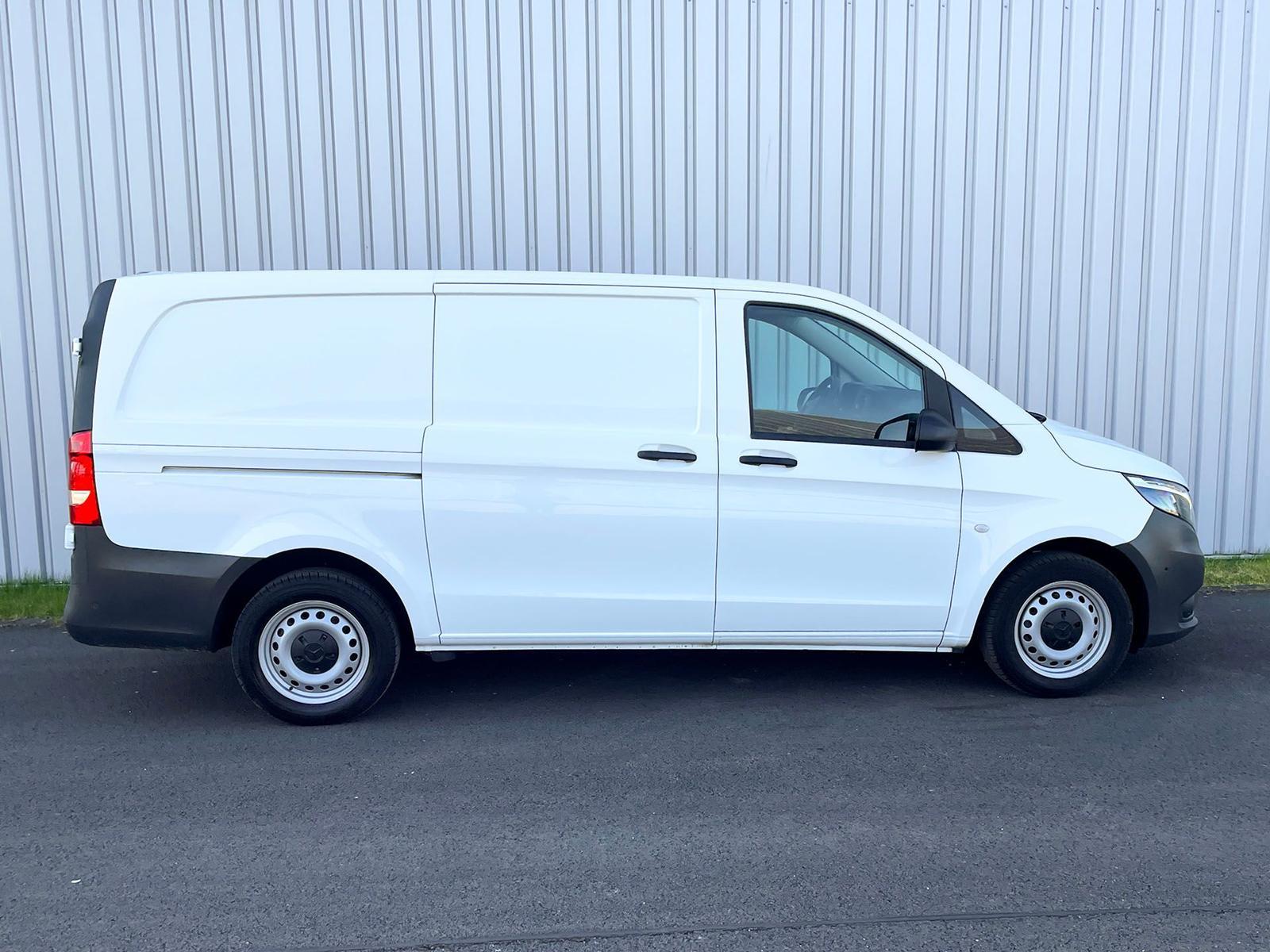 Mercedes-Benz Vito 116 Kasten BASE lang LED DAB PDC KAMERA