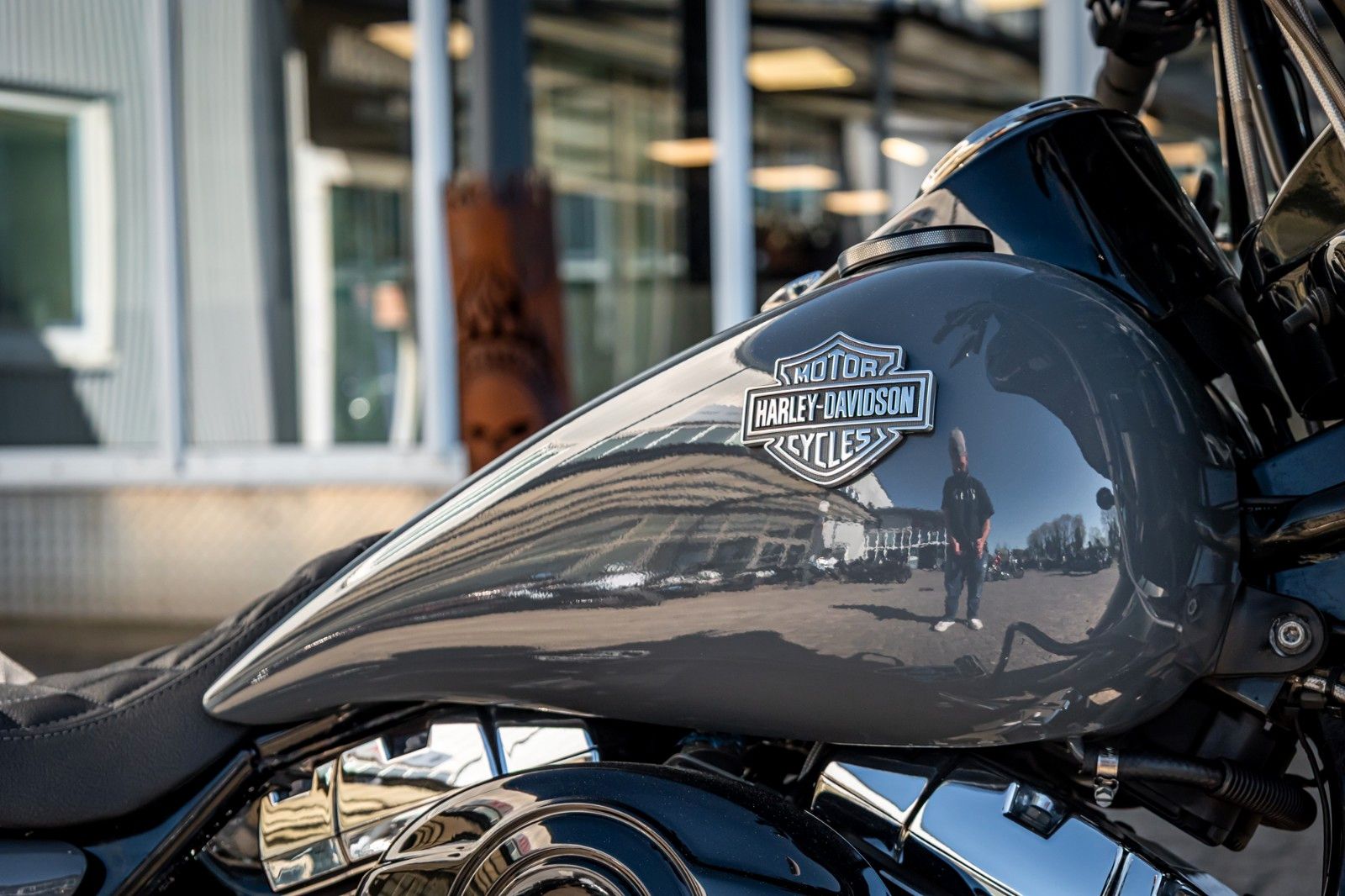 Fahrzeugabbildung Harley-Davidson FLHR ROAD KING  - Fairing - Jekill - 23"Umbau