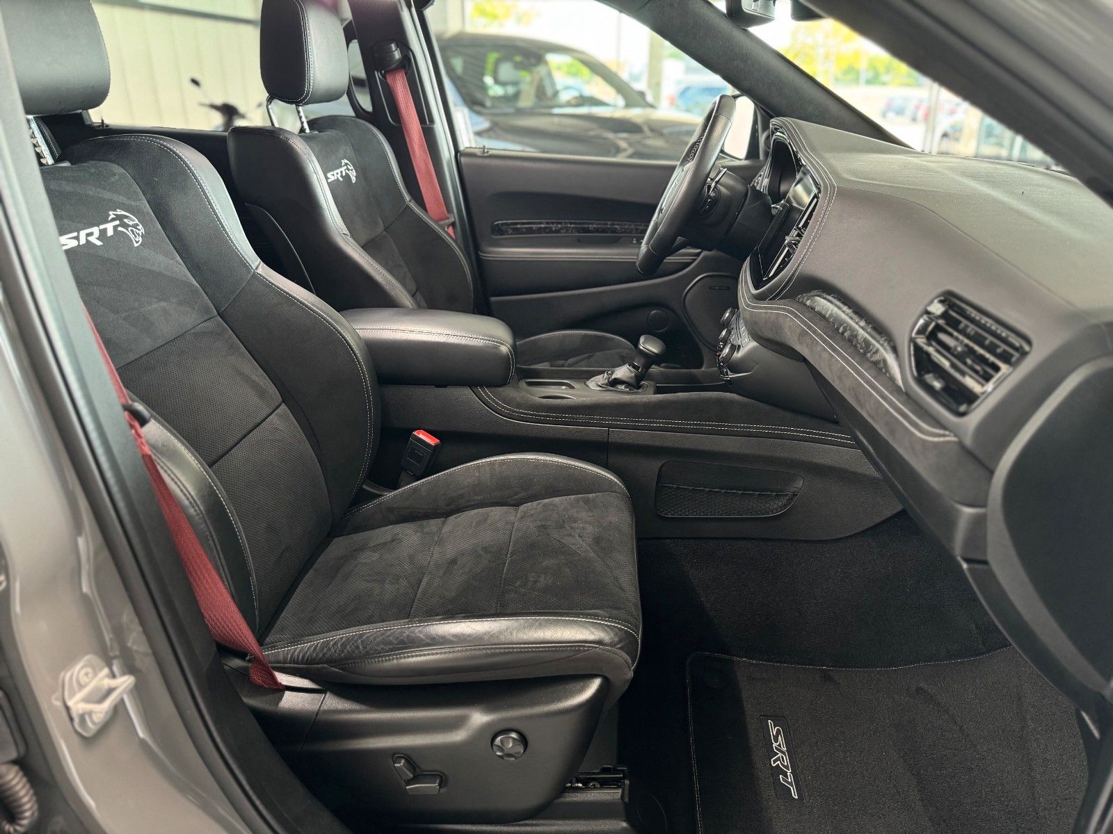 Fahrzeugabbildung Dodge Durango SRT Hellcat 6,2l Black Premium NAP-AGA