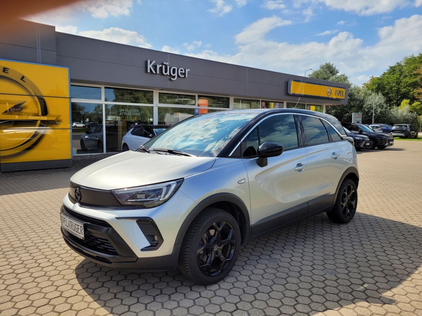 Fahrzeugabbildung Opel Crossland GS Line SHZ+LHZ+PDC+Allwetterreifen