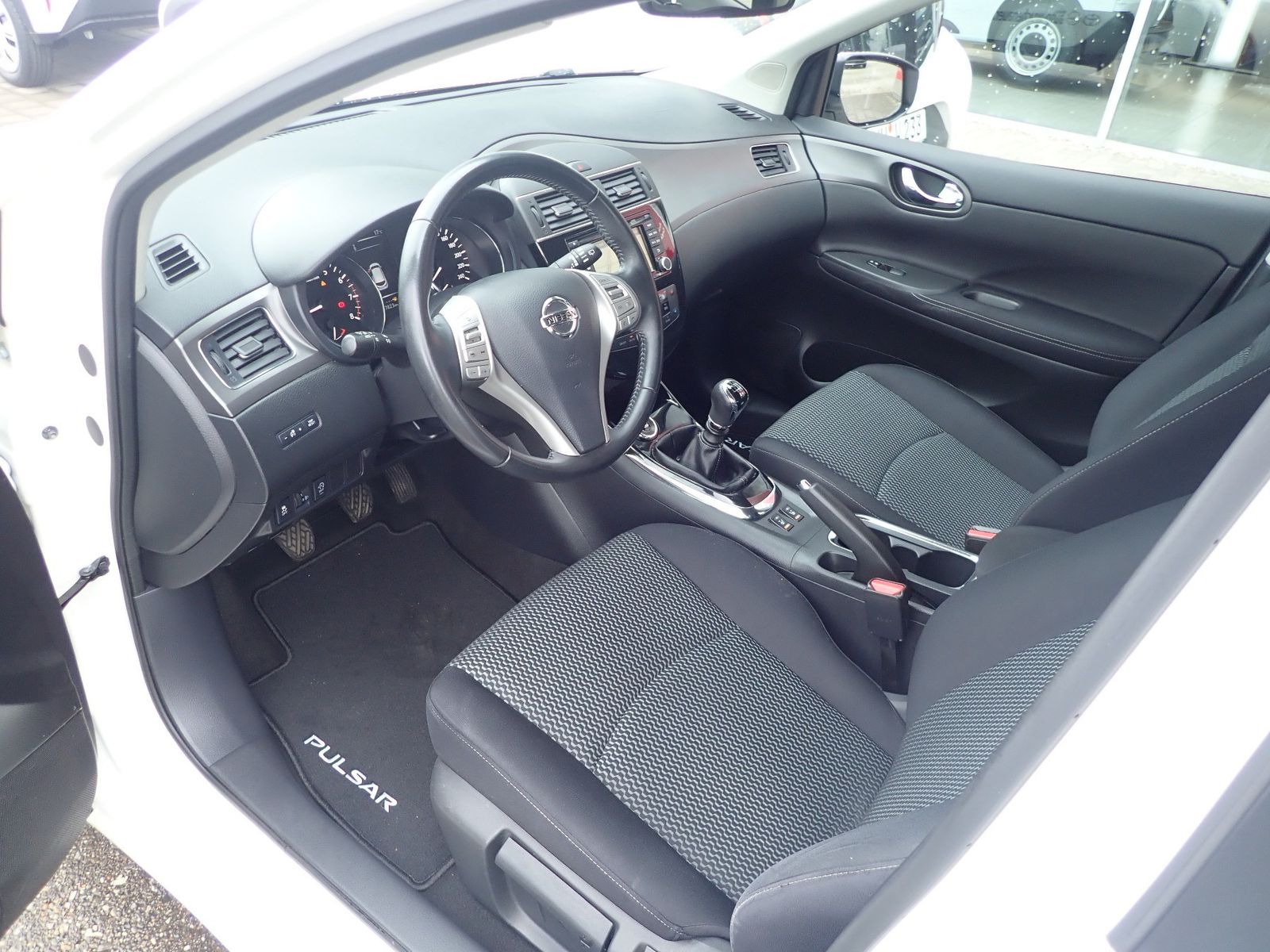 Fahrzeugabbildung Nissan Pulsar 1.2 DIG-T Acenta, Navi,Sitzhzg.