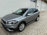 Suzuki SX4 S-Cross 1.4 DITC Hybrid Comfort 4x4,ACC-R... - graue Suzuki (SX4) S-Cross