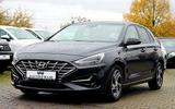 Hyundai i30 1.0 T-GDI INTRO/VOLLSHEFT/NAVI/RCAM/LED/PDC - Hyundai i30 Intro mit Benzin-Antrieb