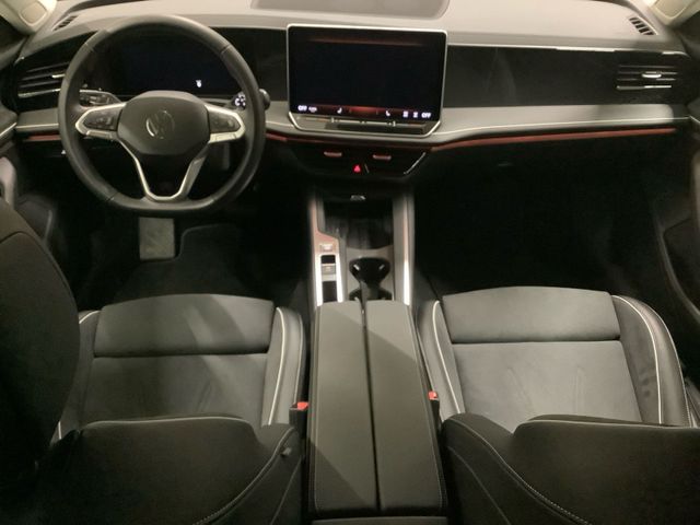 Passat Business 1,5 eTSI 110 kW DSG AZV, Massag