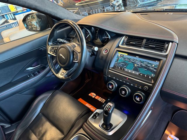 Jaguar E-Pace *HEAD-UP*PANO*MEMORY*KEYLESS*ACC*NAV*