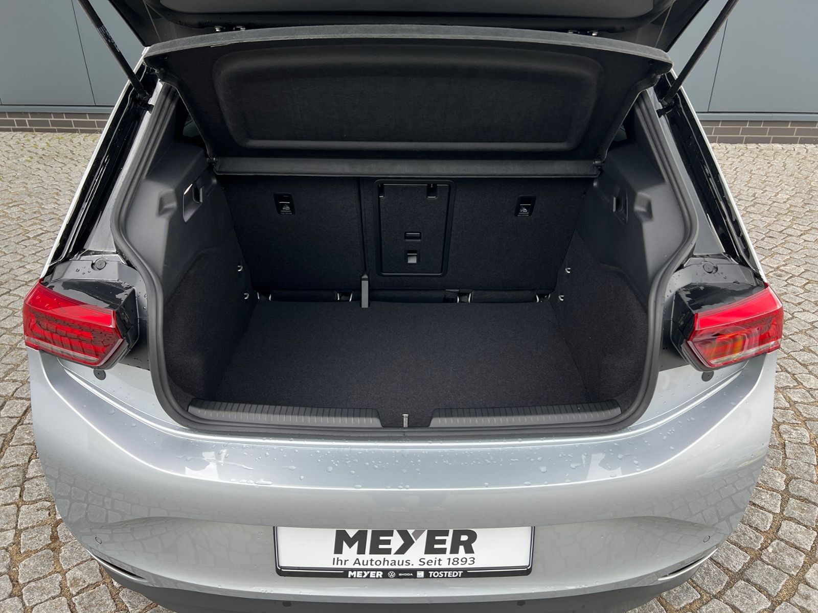 Fahrzeugabbildung Volkswagen ID.3 Pure 52 kWh *LED, Navi, ACC, Komfort-Paket*