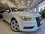 Audi A3 Sedan 1.6 TDI 110cv Ambition - Sedan mit Diesel-Antrieb