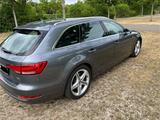 Audi A4 2.0 TDI 140kW S tronic Avant S-Line Interieur - Audi A4: Kw