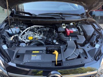Nissan Qashqai Tekna°Premium Paket°HUD*Pano*Navi*Leder*