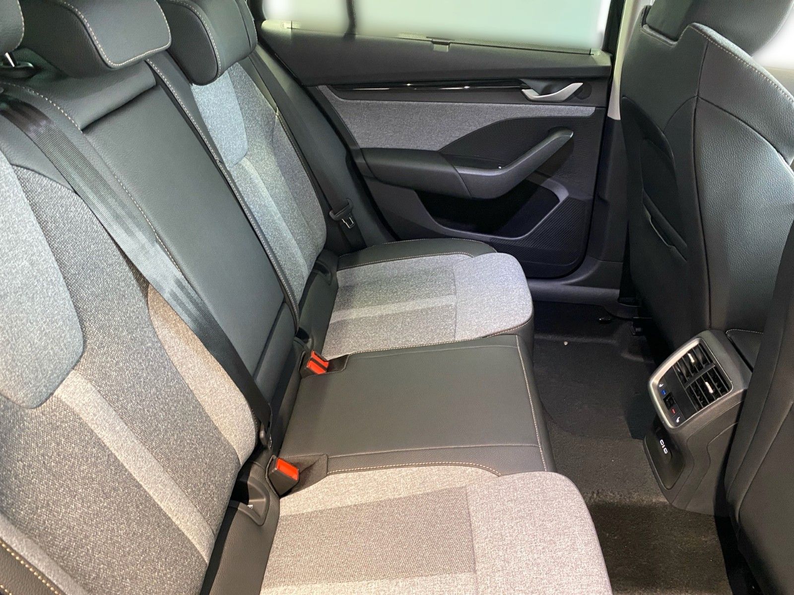 Skoda Octavia - Bild 16