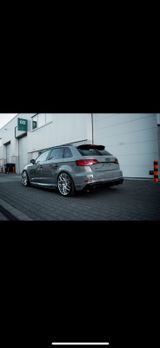 Audi RS3 2.5 TFSI S tronic quattro Sportback - - Audi RS3: Kombi
