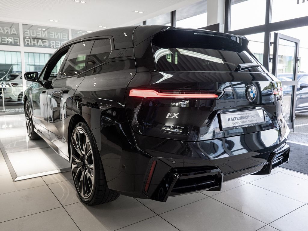 BMW iX - Bild 7