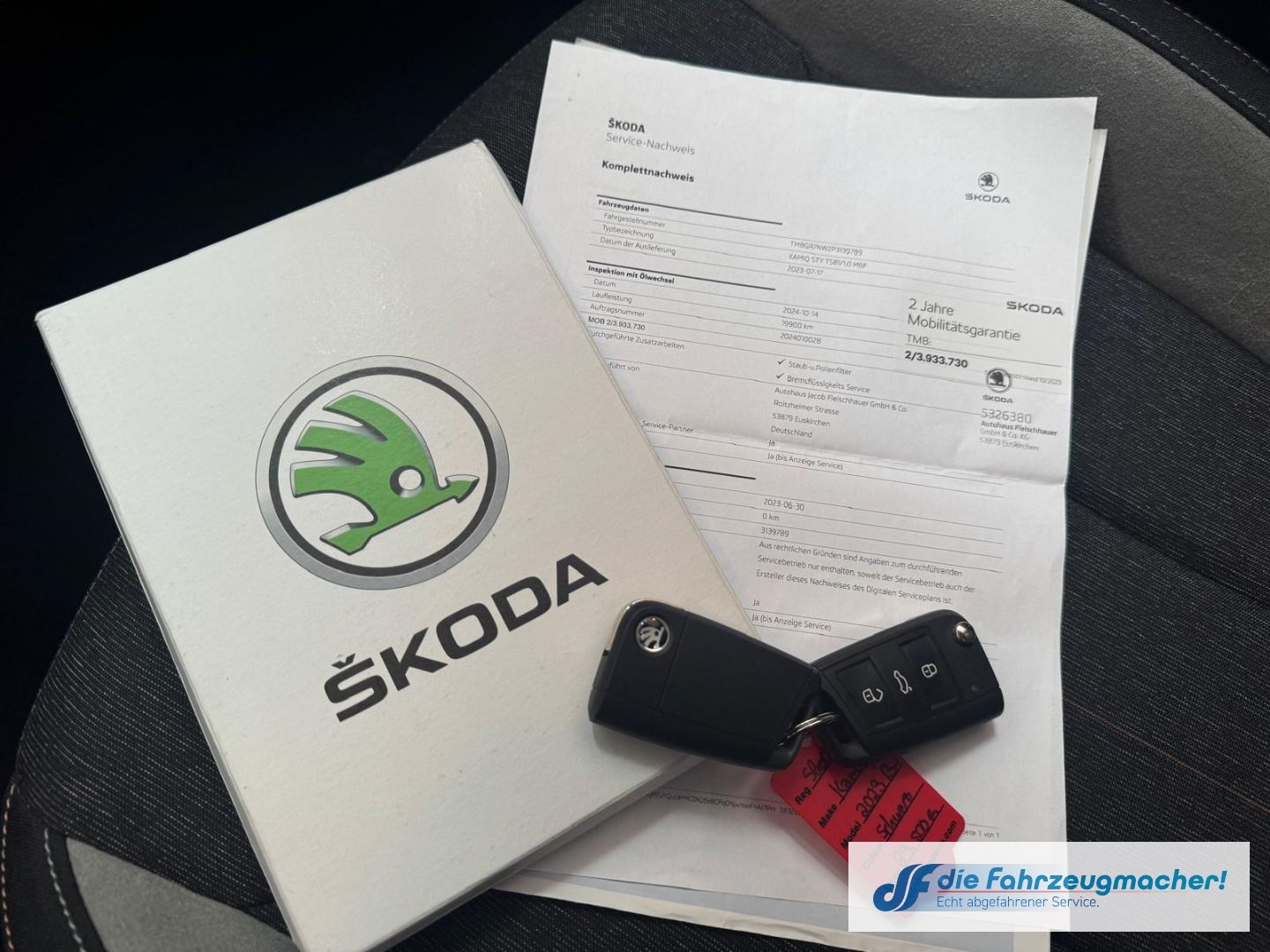 Fahrzeugabbildung SKODA Kamiq Style 1.0 TSI Navi Digitales Cockpit LED