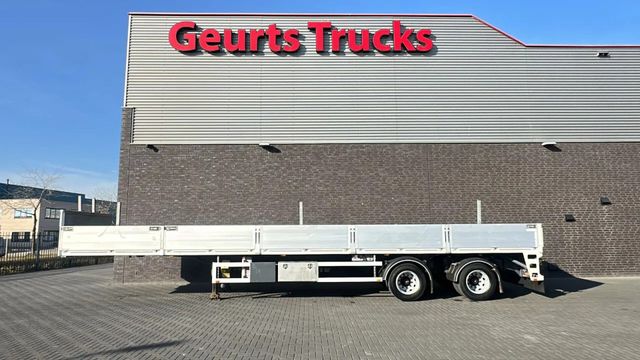 Web-Trailer PRSH18-1TRI 2 ASSER GESTUURD COMPLEET