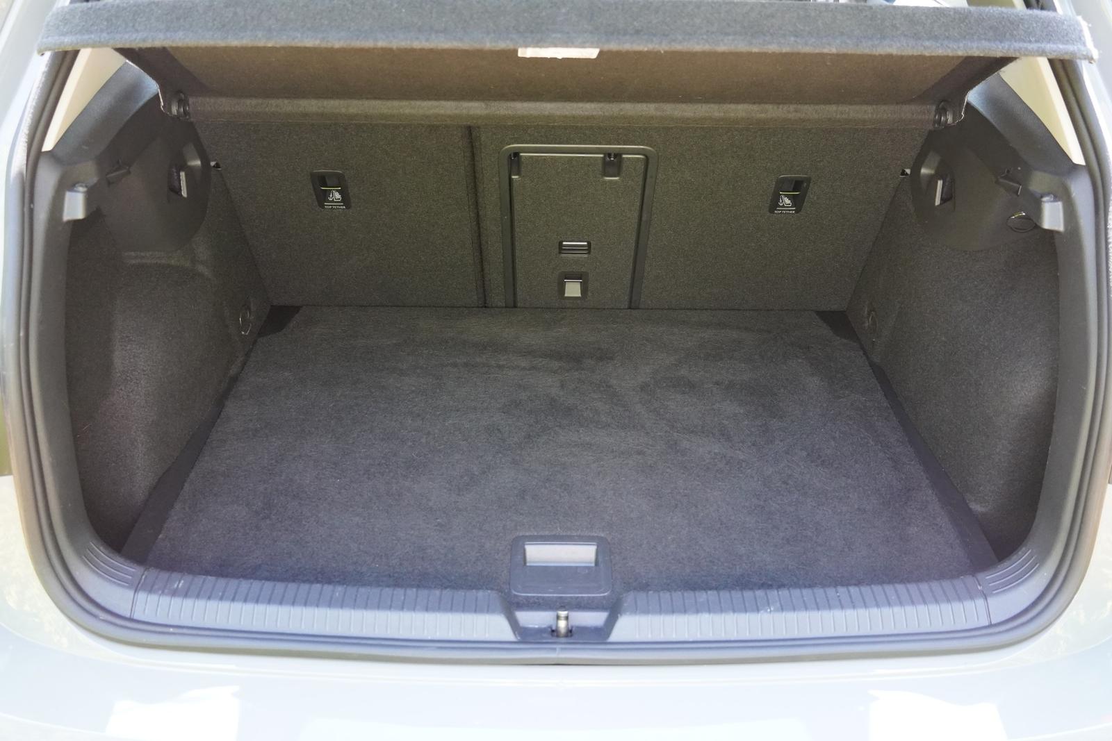 Volkswagen Golf VIII 1.5 TSI Active LED ACC Standheizung, миниатюра 27