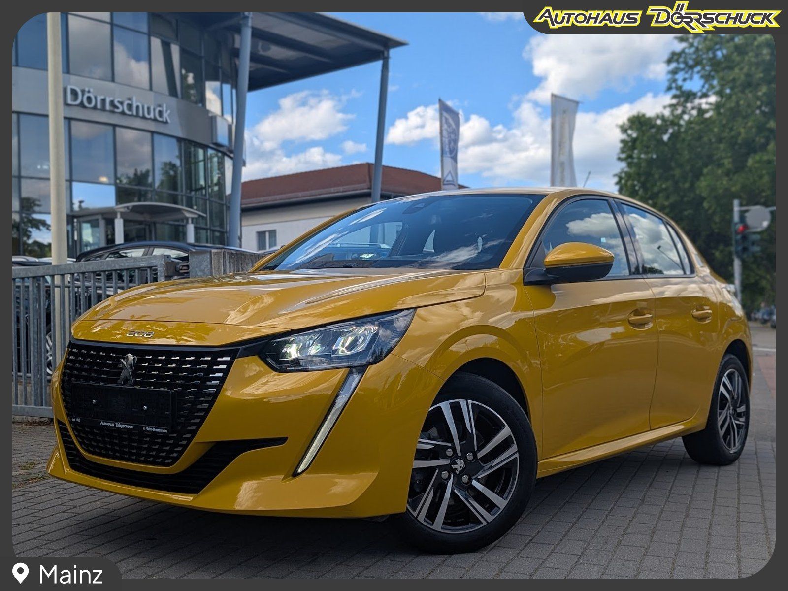 PEUGEOT 208