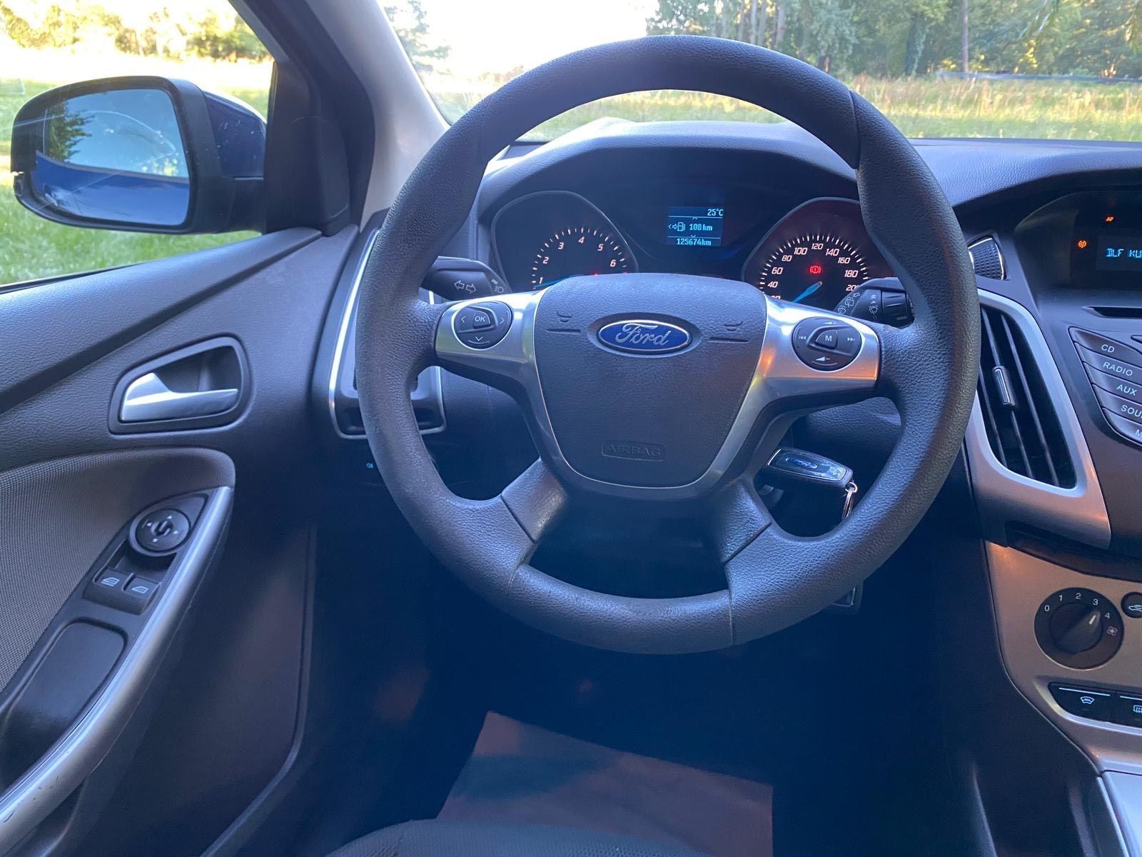 Ford Focus 2013 — photo 15