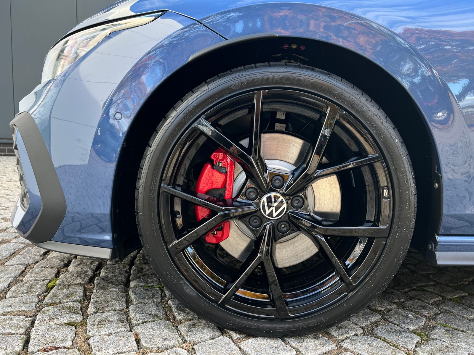 Fahrzeugabbildung Volkswagen Golf VIII GTI 2.0 TSI DSG *AHK, IQ.Light, Black