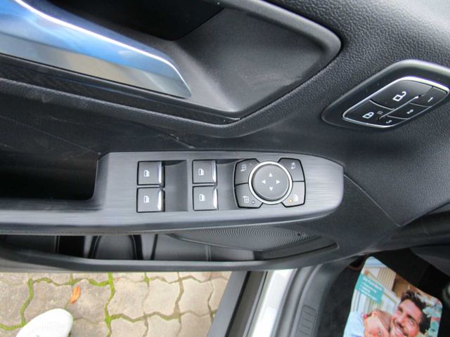Kuga Plug-in Hybrid 2.5 Duratec PHEV ST-LINE X/A
