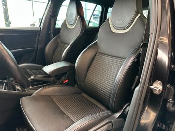 Skoda Octavia Combi RS *BiXenon*Navi*AHK*