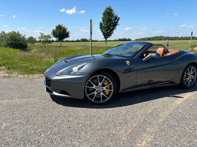 Ferrari California 4.3 V8 4-Sitzer - Ferrari Garantie