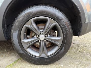 Land-Rover Discovery Sport - 7