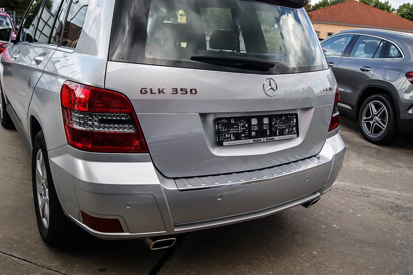 Fahrzeugabbildung Mercedes-Benz GLK 350 4-Matic PANORAMA COMAND 37.700km 1.HAND