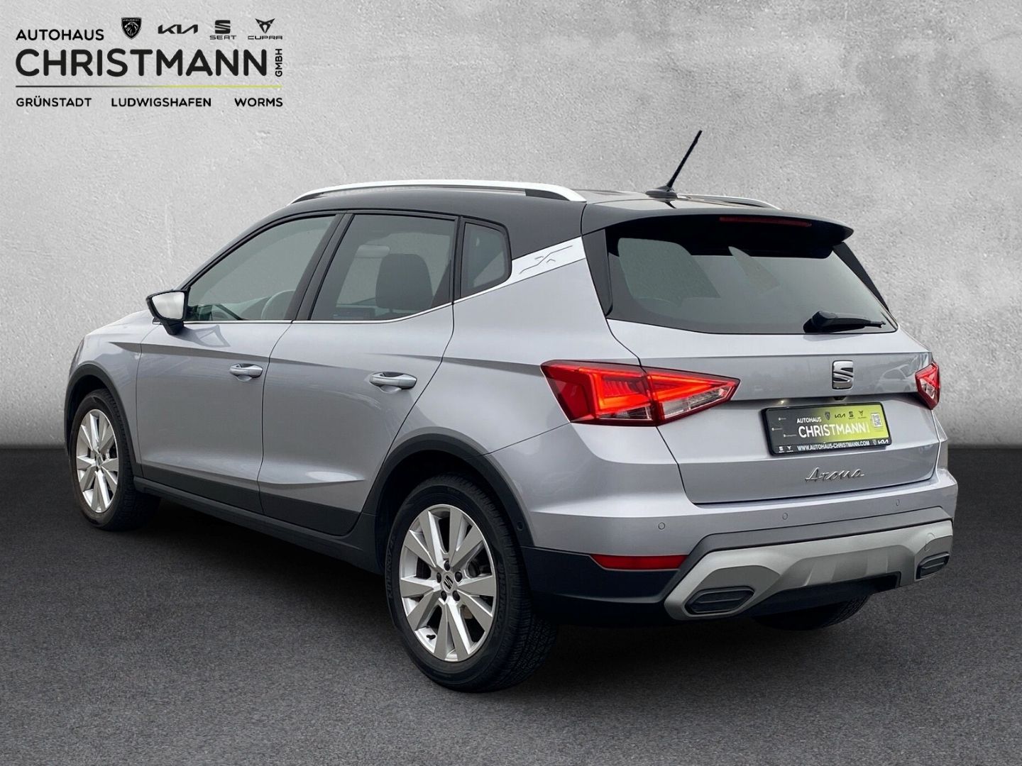 Fahrzeugabbildung SEAT Arona Xperience Navi Digitales Cockpit LED Sperr