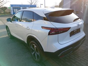 Nissan Qashqai - 4