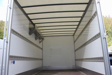 Volkswagen Crafter - 12