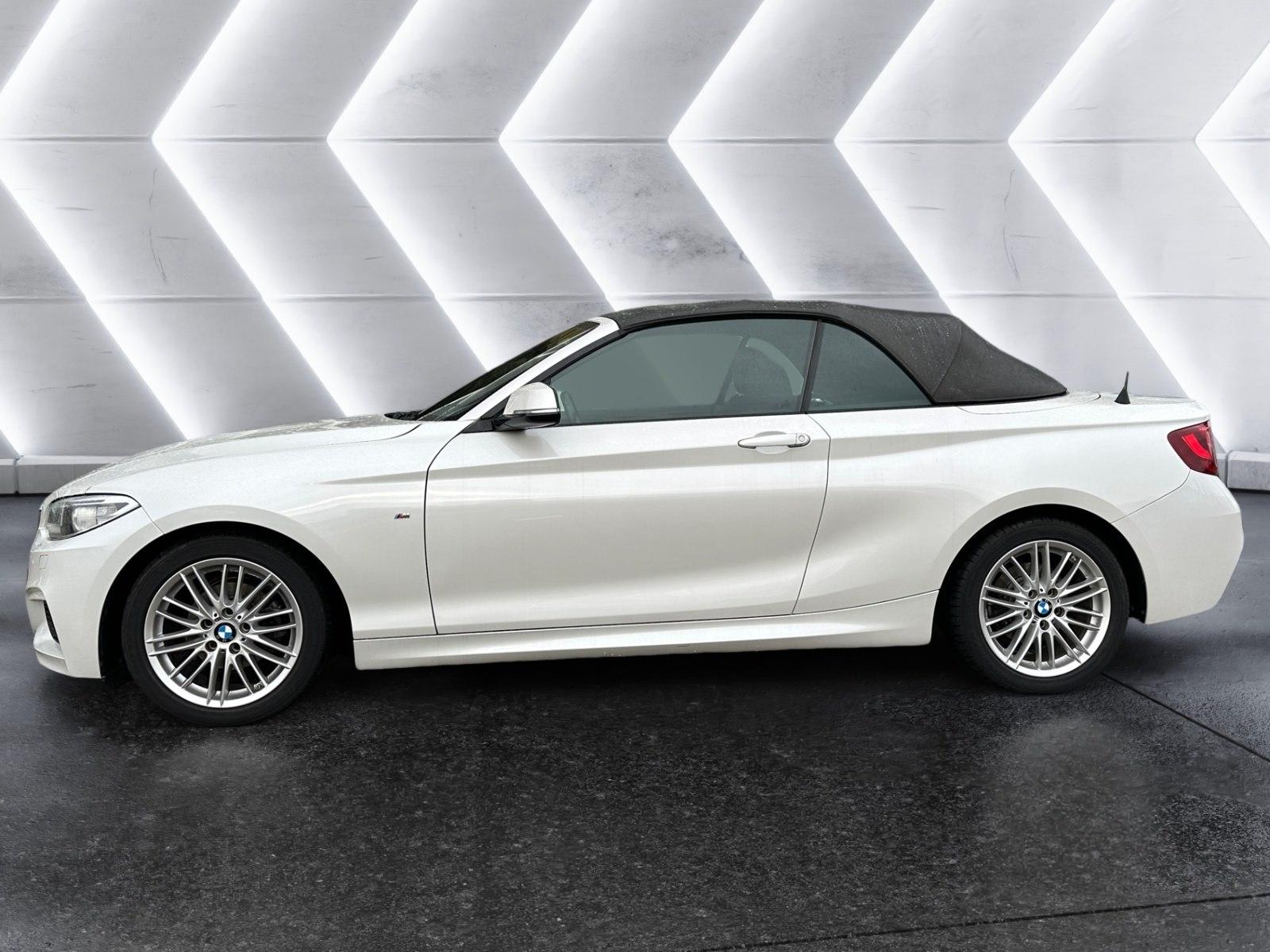 BMW 218i Cabriolet M Sportpaket Xenon Navi Bus. USB
