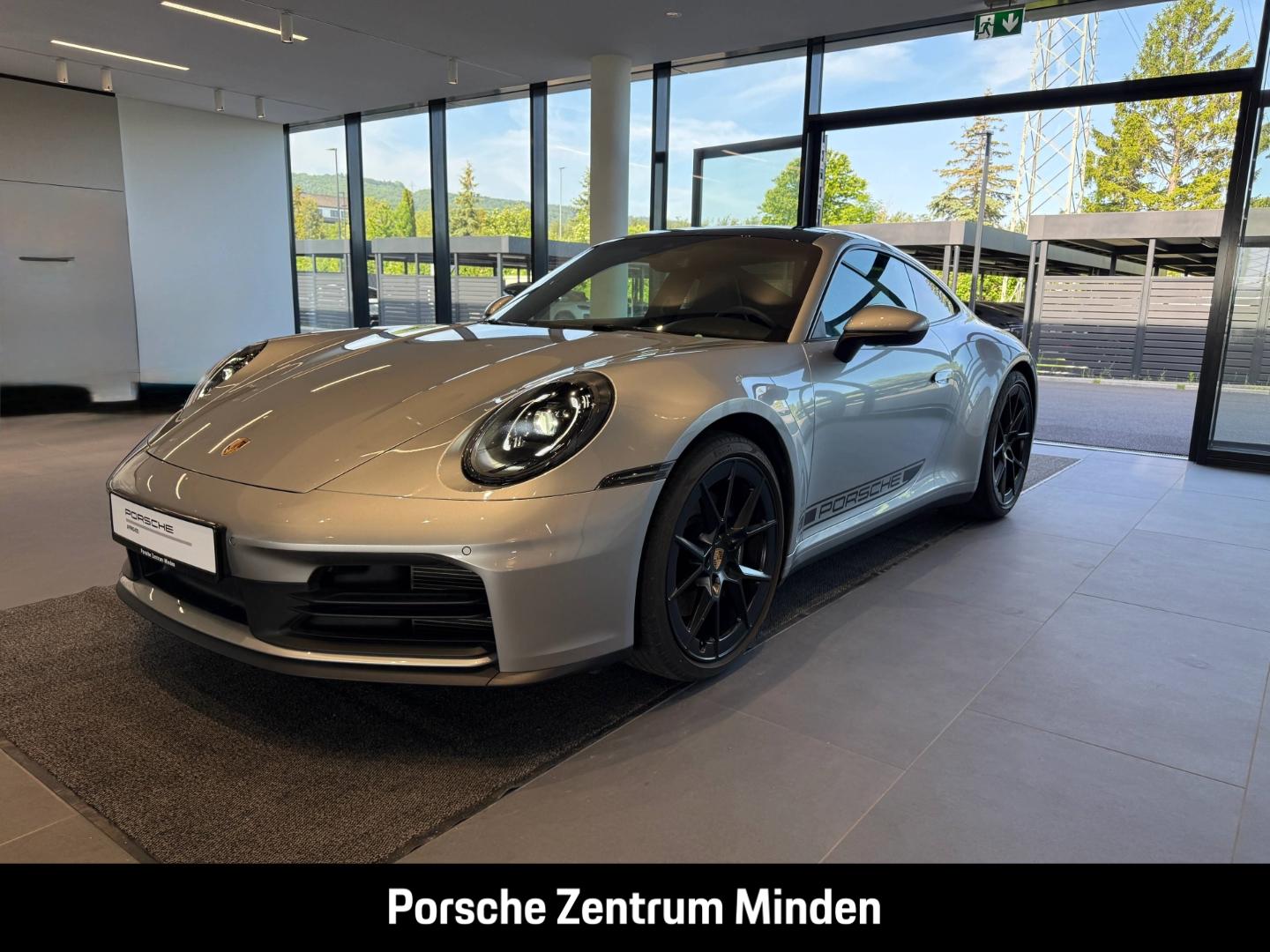 Porsche 992 911 Carrera Sportabgasanlage 21-Zoll BOSE