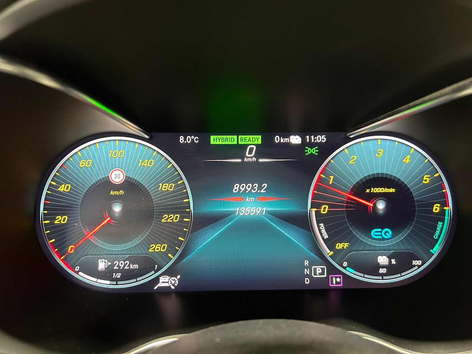 Fahrzeugabbildung Mercedes-Benz C 300 de/AMG/360°/PANO/APPLE/VIRTUAL/AMBIENTE/
