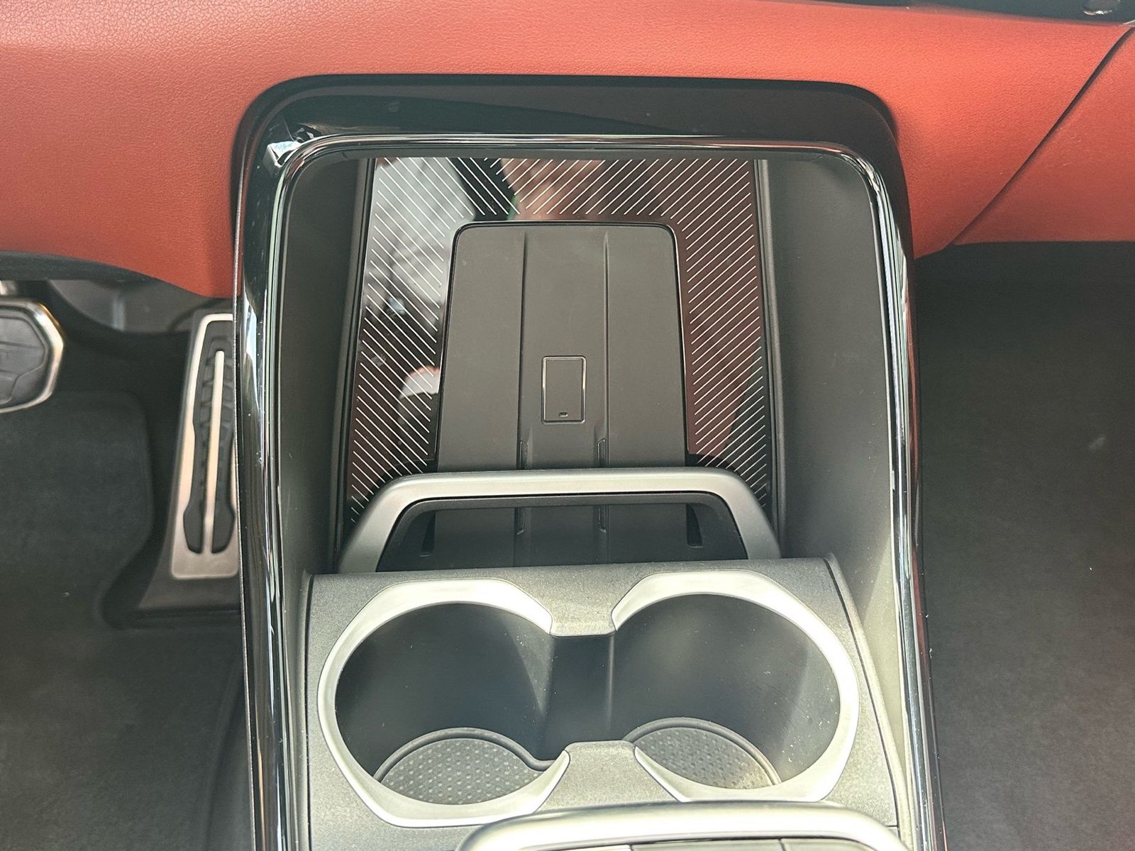 BMW iX1 - Bild 14
