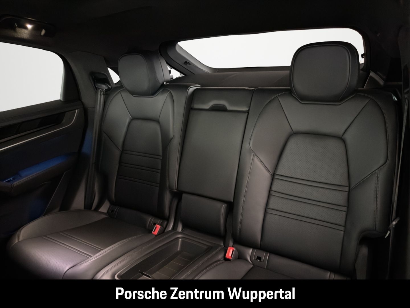 Porsche Cayenne Turbo E-Hybrid Coupe SurroundView HUD PC foto 17