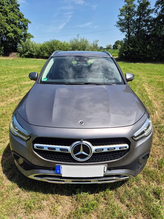 Image of Mercedes-Benz GLA 200