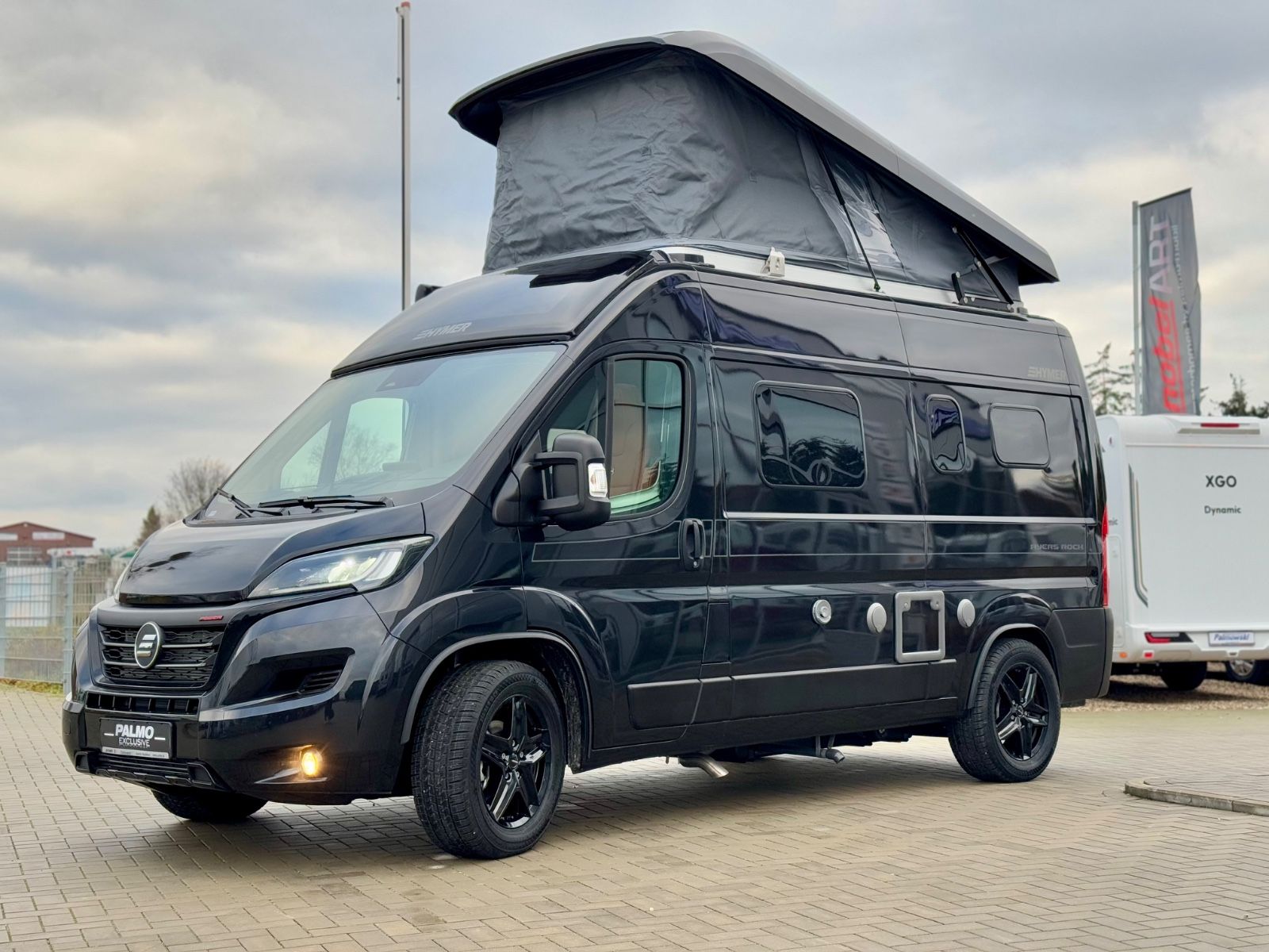 Fahrzeugabbildung HYMER / ERIBA / HYMERCAR Ayers Rock X - Palmo Exklusiv - SOFORT!