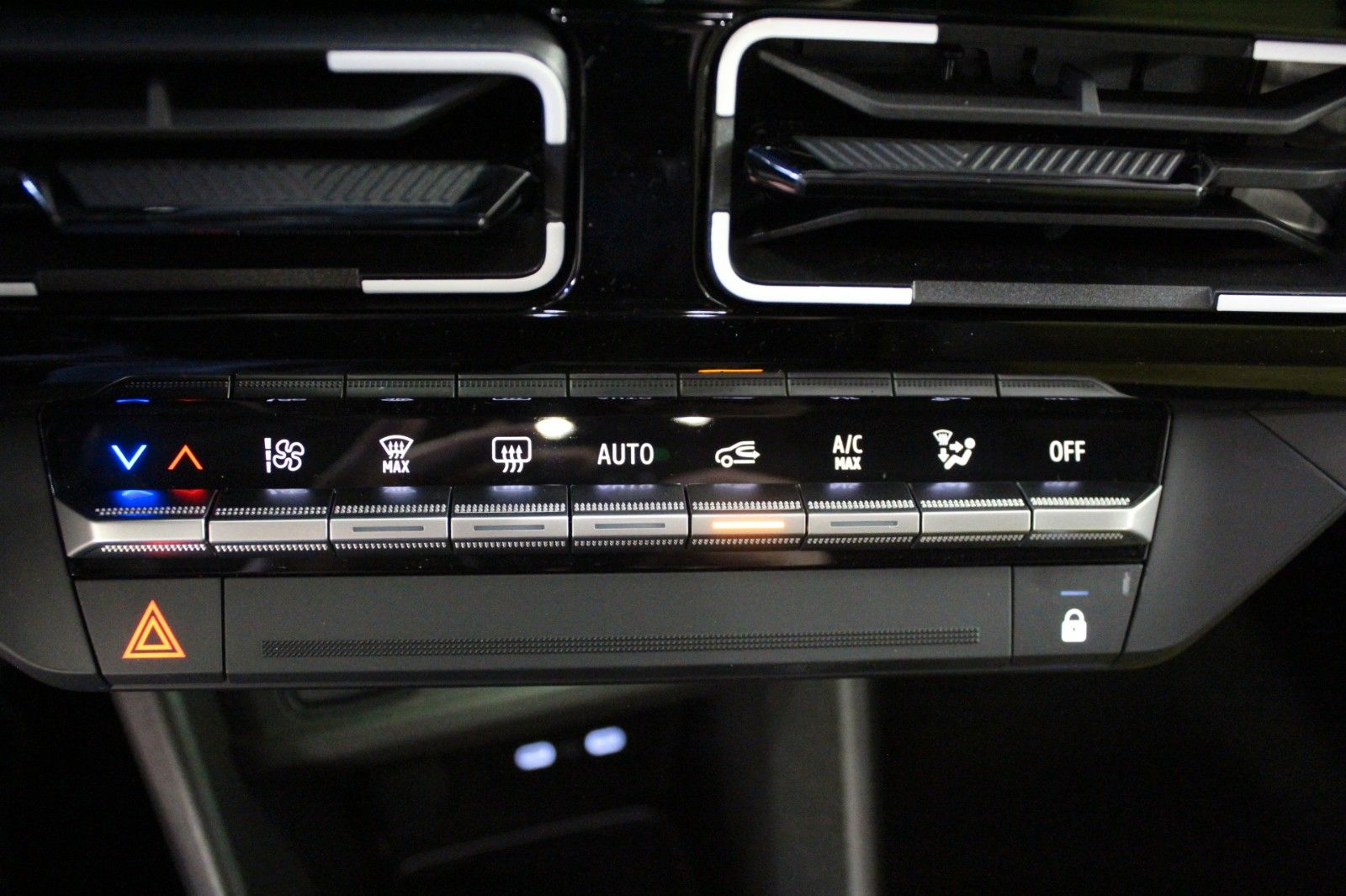 Fahrzeugabbildung Renault R 5 Iconic Five 120 Urban Range*Harman Kardon*