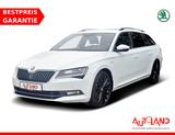 Skoda Superb Combi 2.0 L&K 4x4 Standheizung Kamera DAB - Skoda Superb mit Benzin-Antrieb: Allradantrieb, Kombi