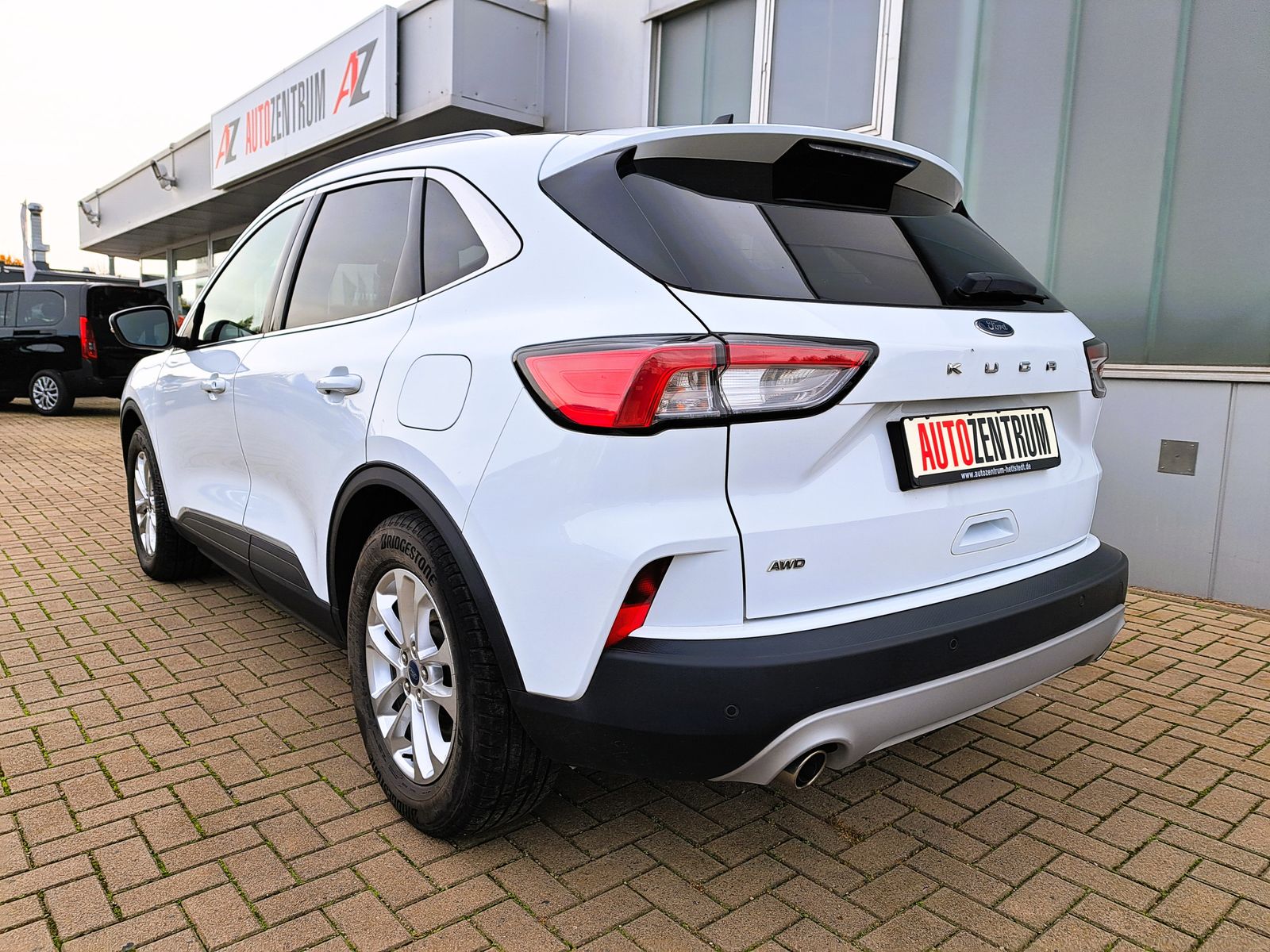 Fahrzeugabbildung Ford Kuga Titanium X 4x4 AUTOMATIK B&O-SOUND PANODACH