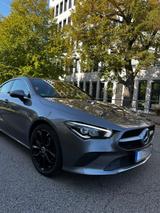 Mercedes-Benz CLA 180 - - gebrauchte Mercedes-Benz CLA 180 aus dem Jahr 2021
