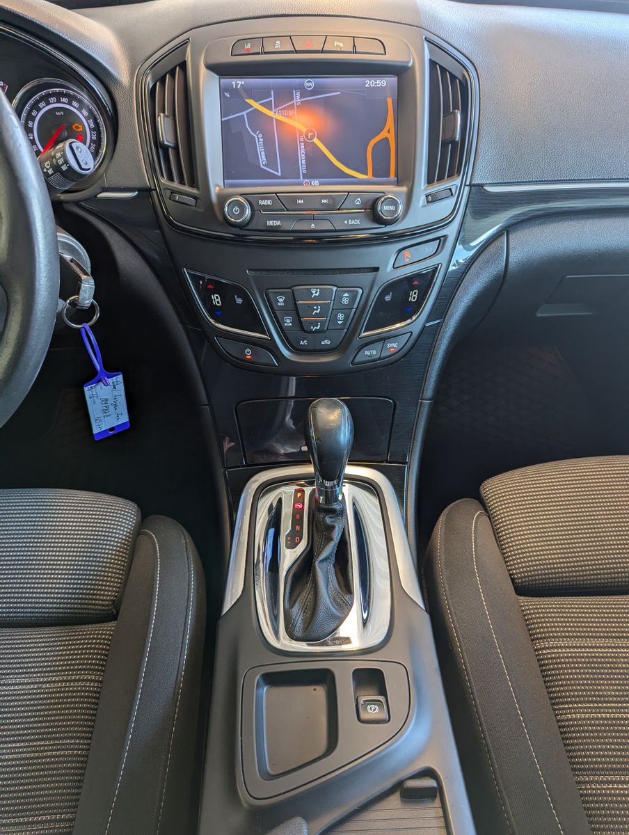 OPEL Insignia 1.6 CDTI Aut. Innovation Bi-Xen AHK - Image 18