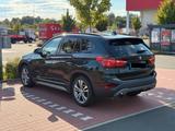 BMW X1 xDrive18d Sport Line - BMW X1 von privat